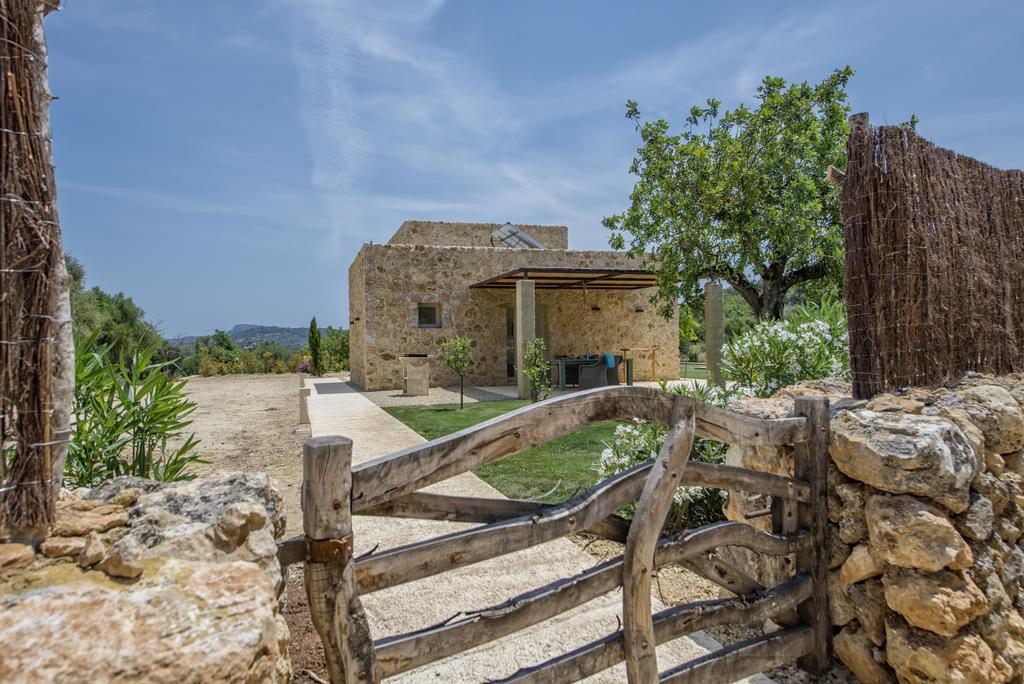 Es Lligats Agroturismo - Adults Only Sant Llorenc Des Cardassar Esterno foto